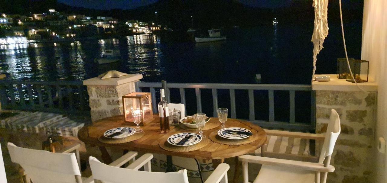 Halki Sea Breeze - A Waterfront Villa Extérieur photo